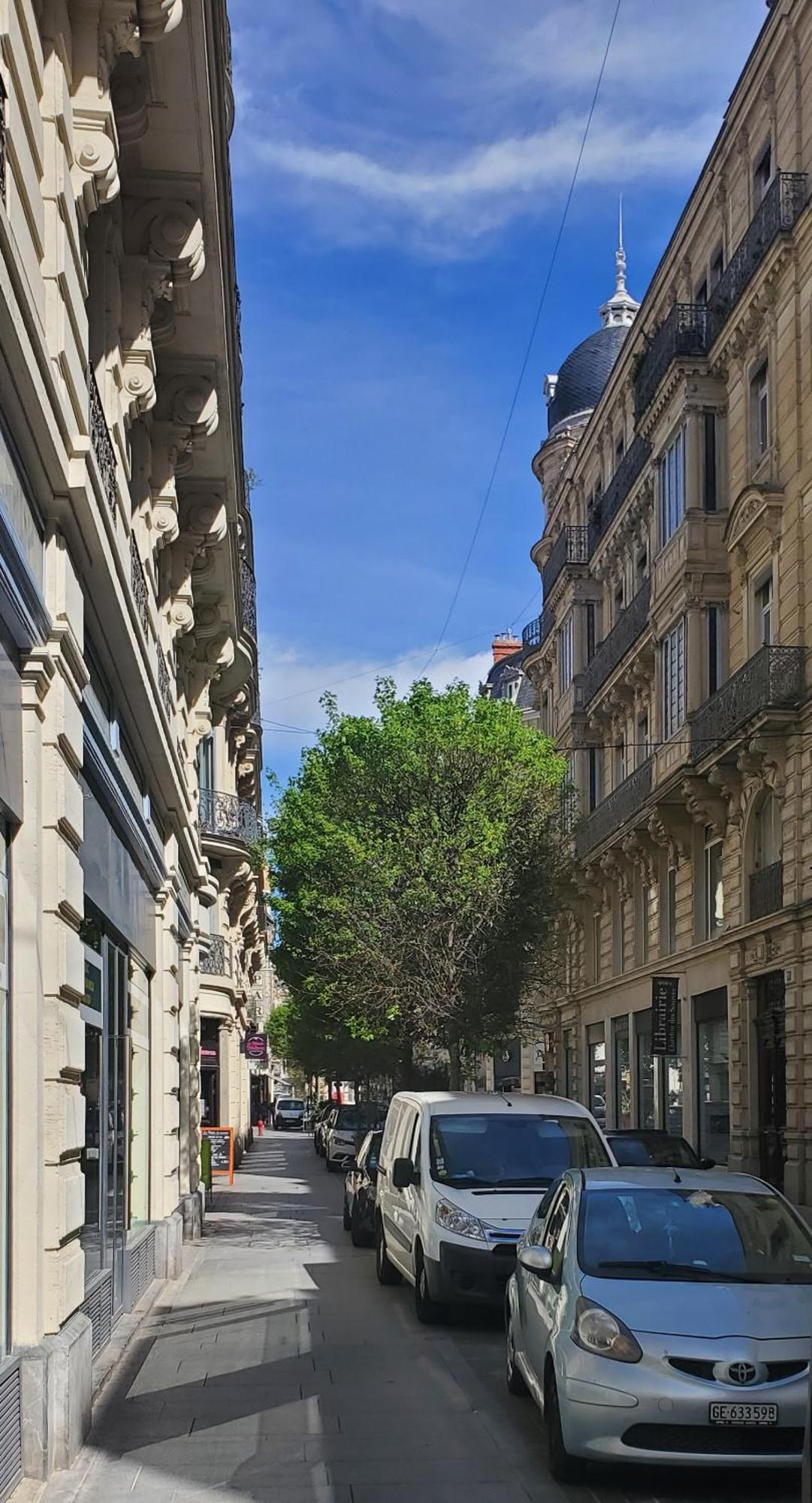 Le Patio, Climatisation Terrasse Wi-Fi Netflix 15 Mn Coeur De Ville 베지에 외부 사진
